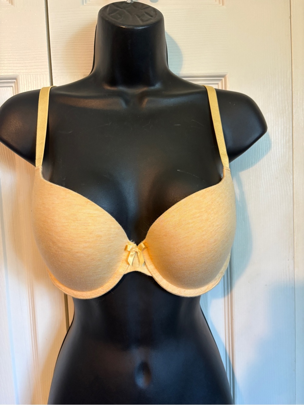 La Vie En Rose Light Yellow Padded T-Shirt Bra with Bow